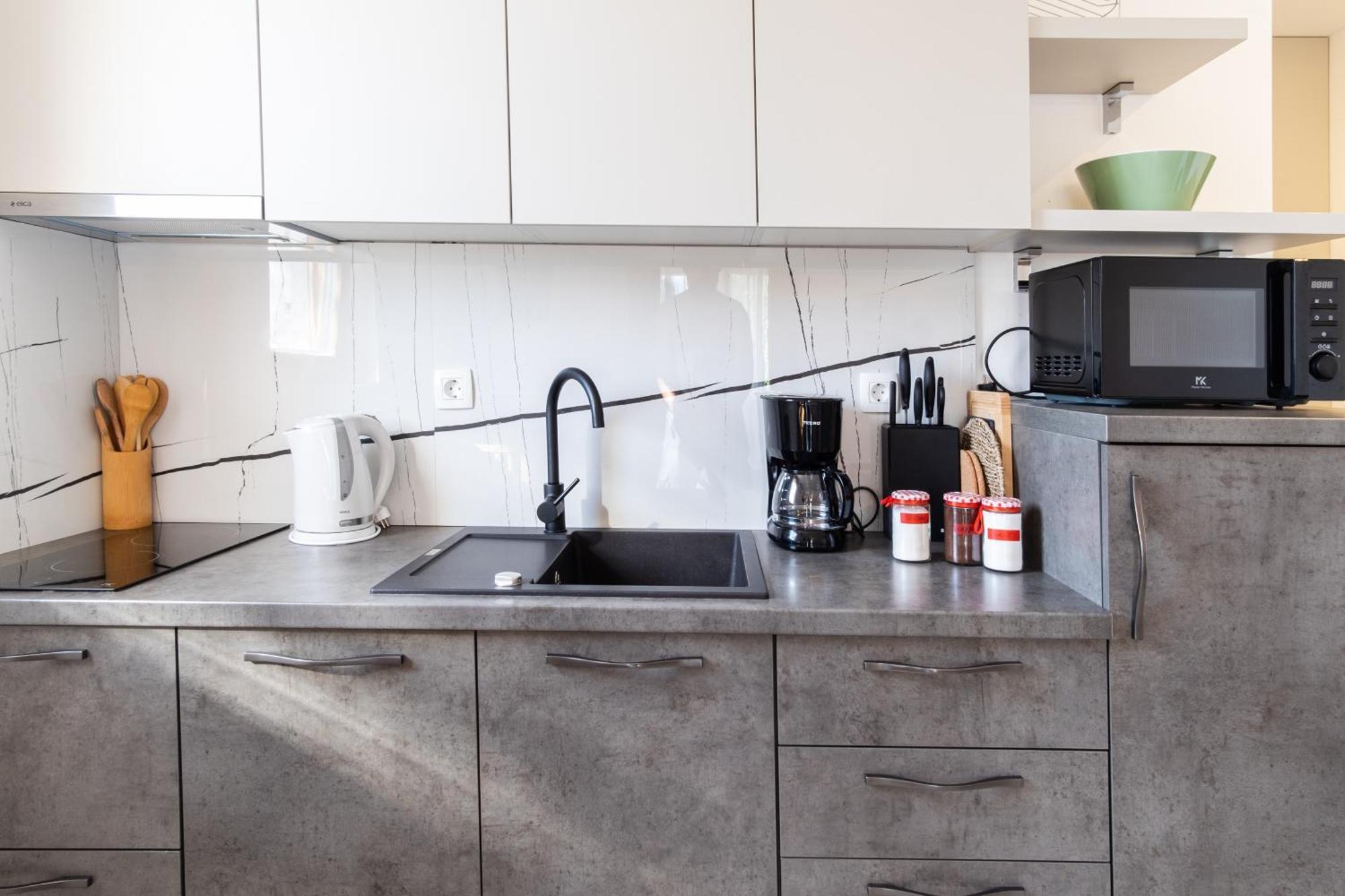 Apartments Grape Пировац Екстериор снимка