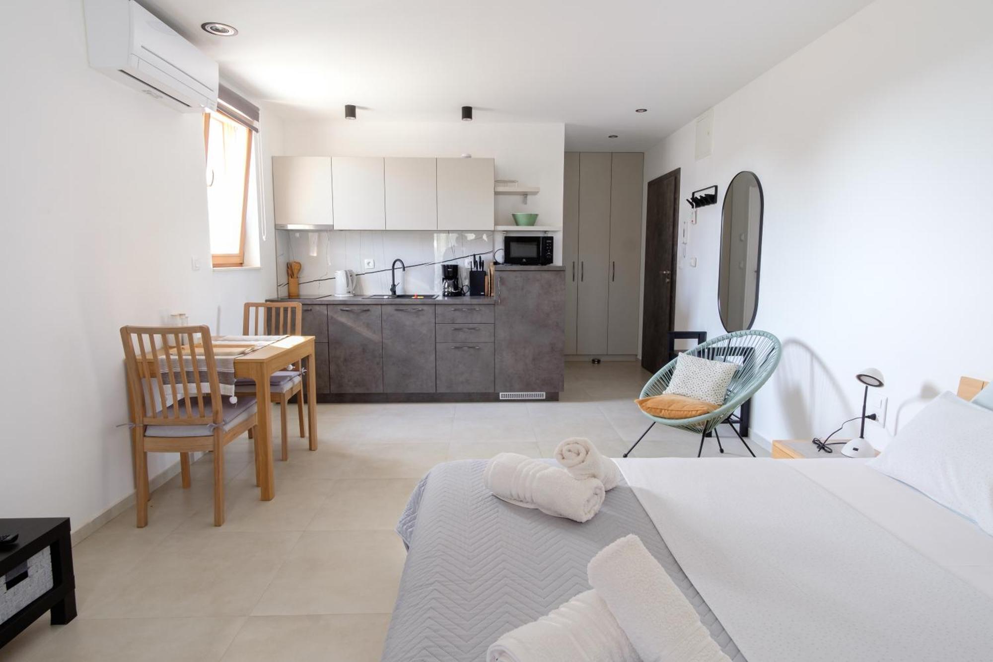 Apartments Grape Пировац Екстериор снимка